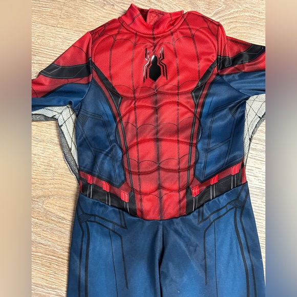 Spider-Man Costume - Picture 2 of 5